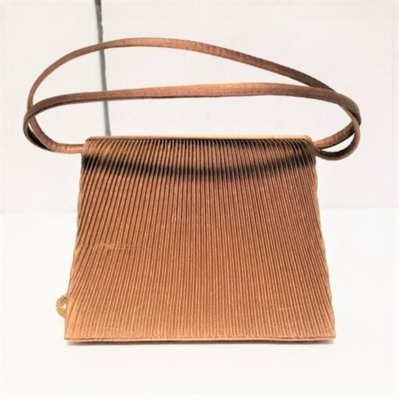 Jessica McClintock Soft Satin Sheen Party Evening Bag - Picture 2 of 10